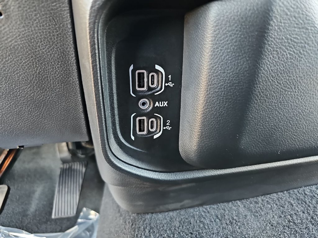 New 2027 RAM 1500 Express AWD/4WD image 24
