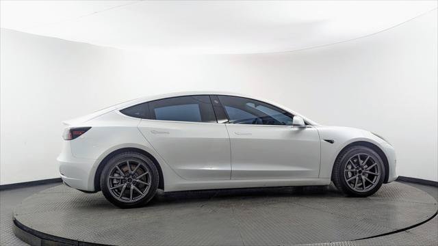 Used 2019 Tesla Model 3 Long Range RWD image 8