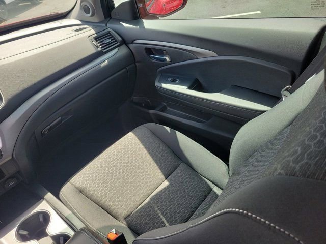 Used 2024 Honda Ridgeline Sport image 4