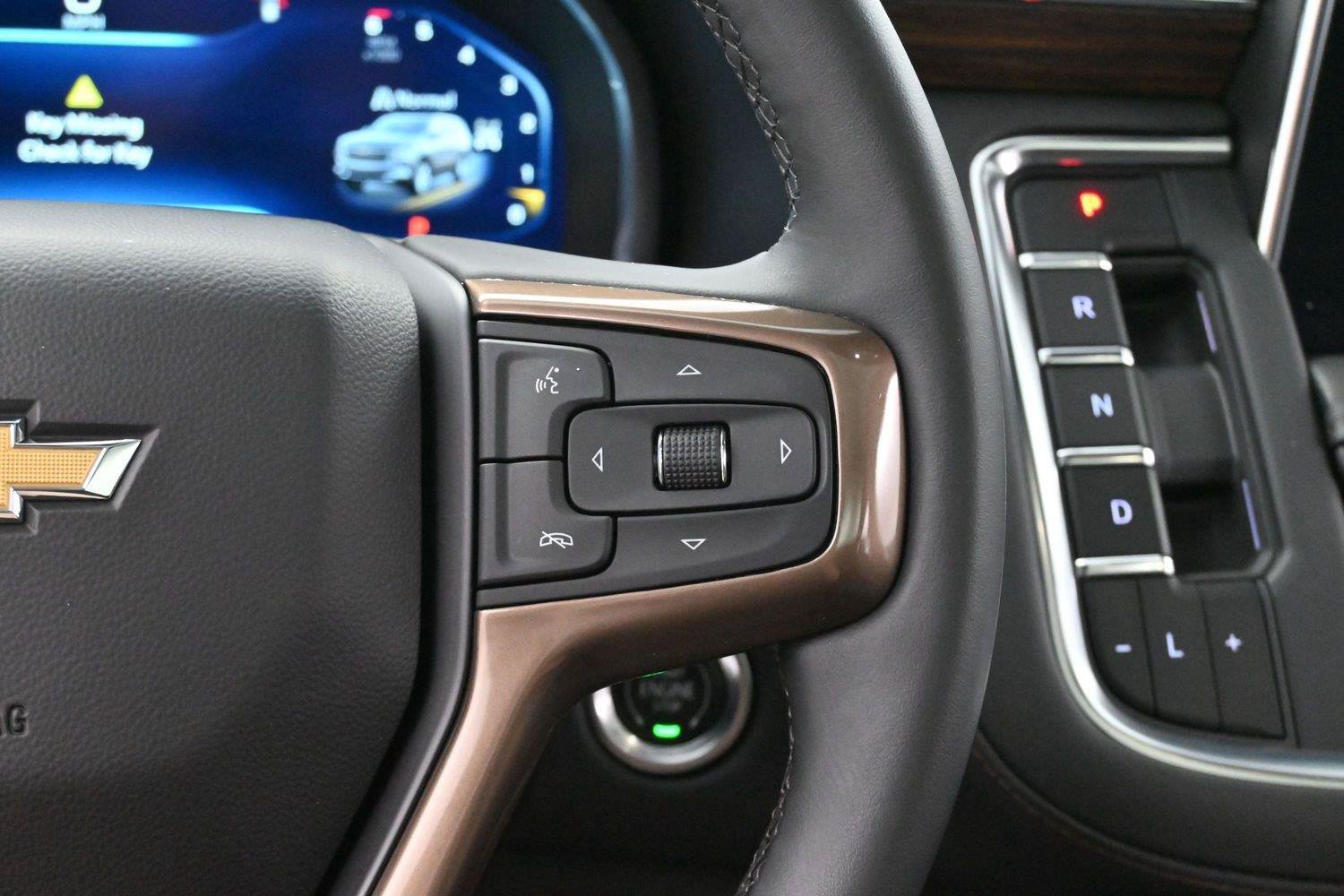 Used 2023 Chevrolet Tahoe High Country AWD/4WD image 16