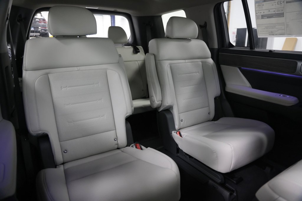 New 2027 Hyundai Santa Fe Limited AWD/4WD image 16