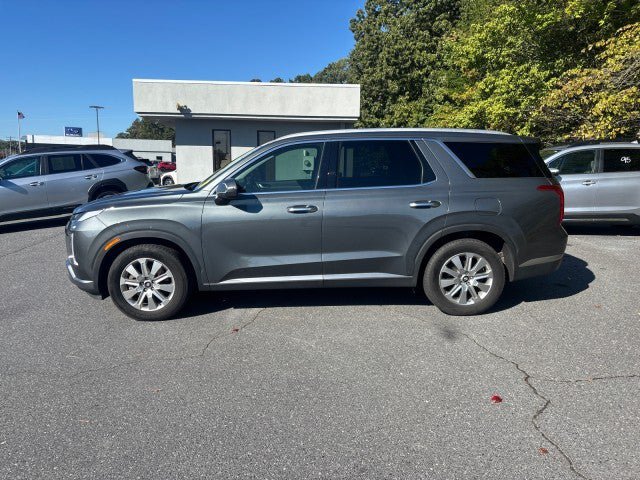 Used 2024 Hyundai Palisade SEL AWD/4WD image 3