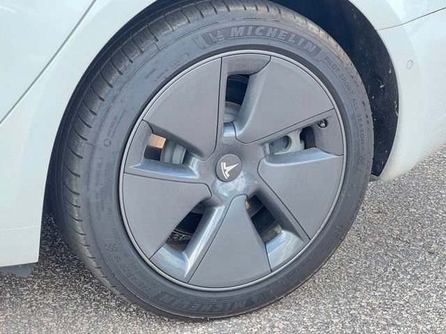 Used 2018 Tesla Model 3 Mid Range RWD image 46