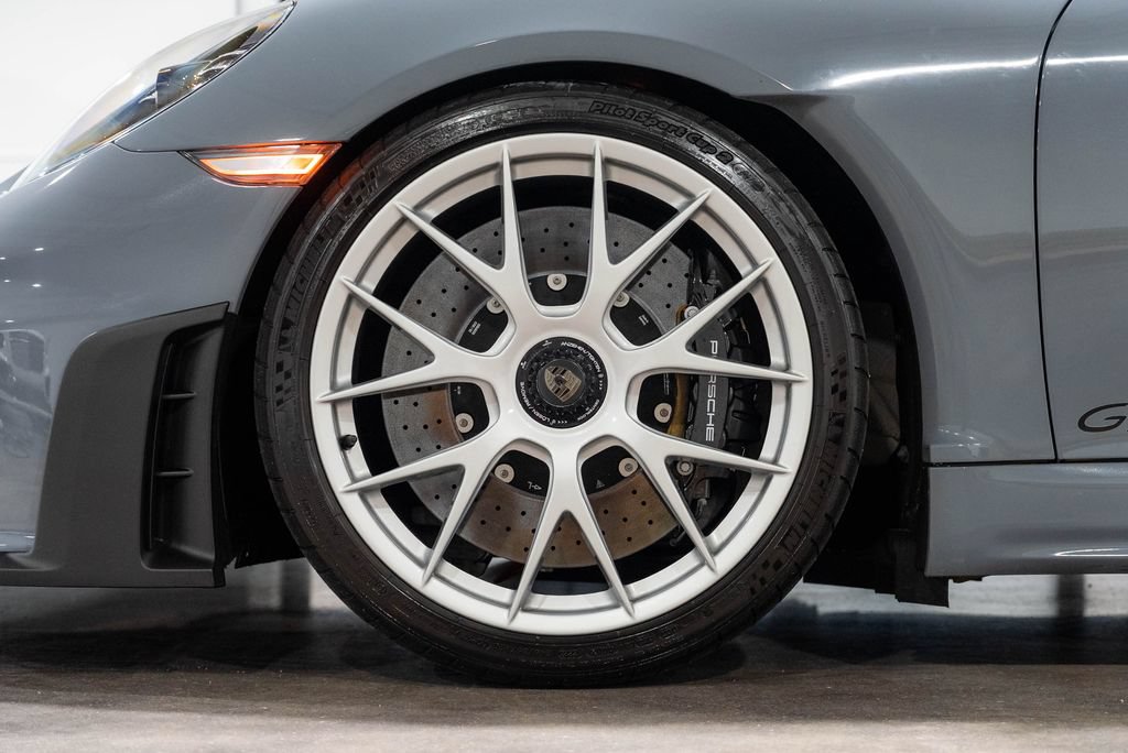 Used 2024 Porsche 718 Cayman GT4 RS RWD image 82