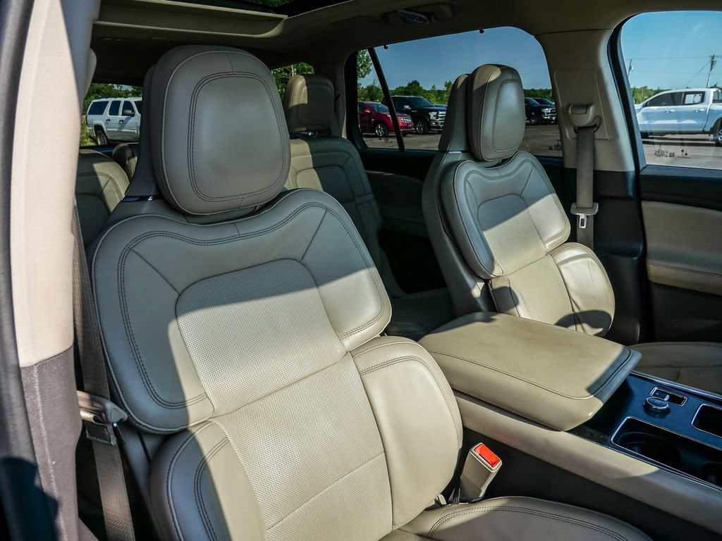 Used 2020 Lincoln Aviator Reserve w/ Equipment Group 202A AWD/4WD image 18