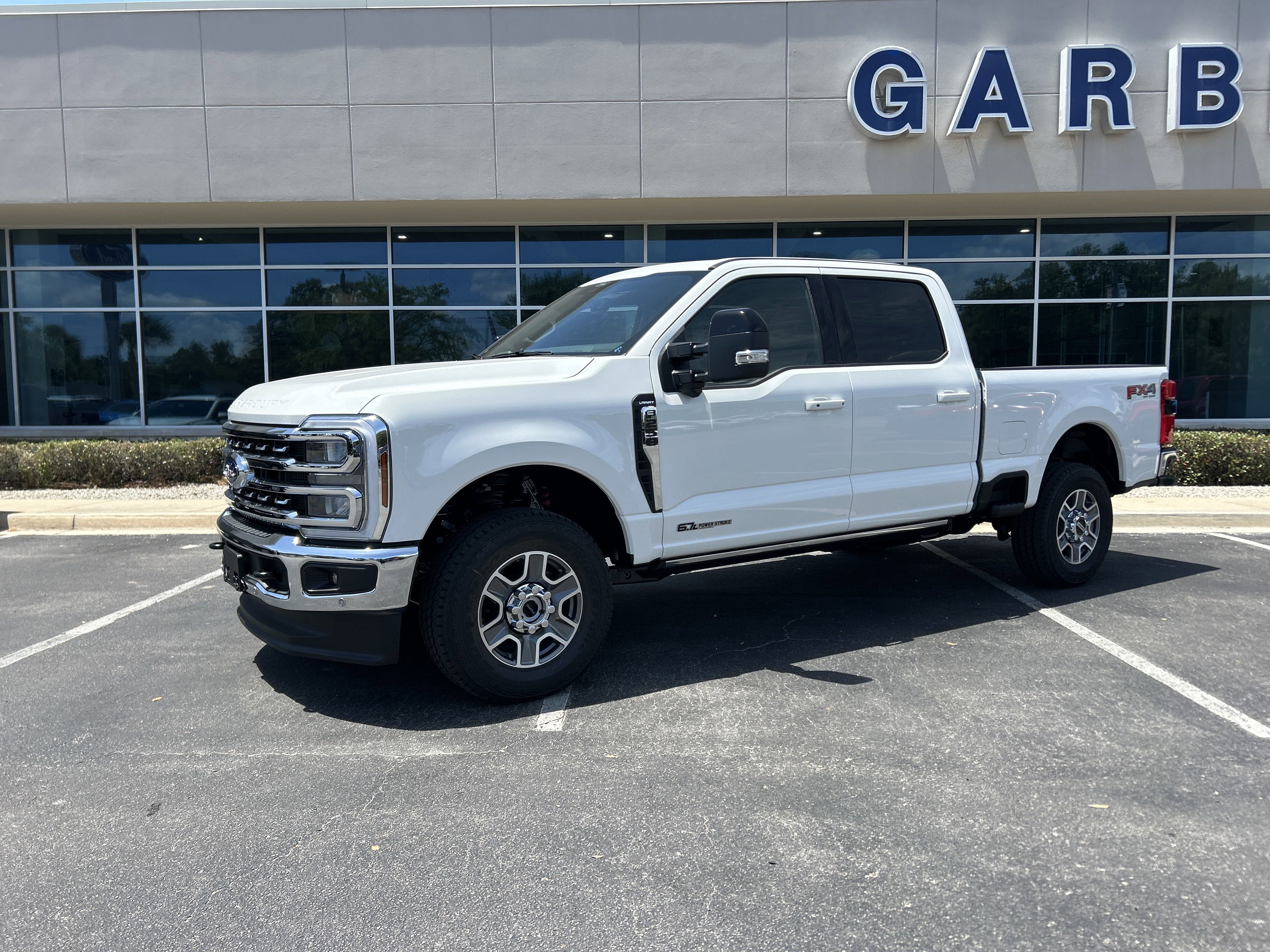 New 2025 Ford F250 Lariat w/ Lariat Ultimate Package image 4