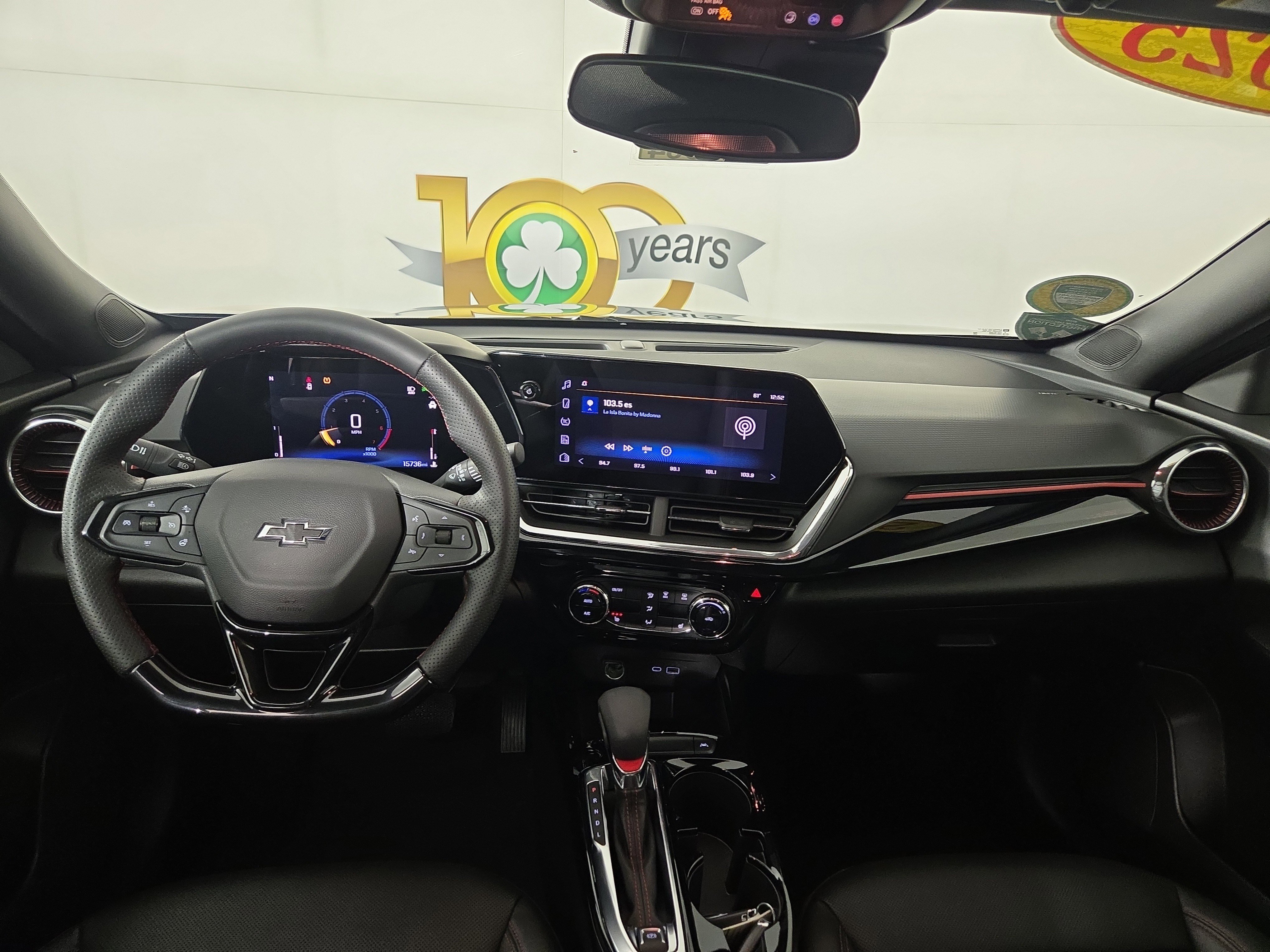 Certified 2025 Chevrolet Trax RS image 13