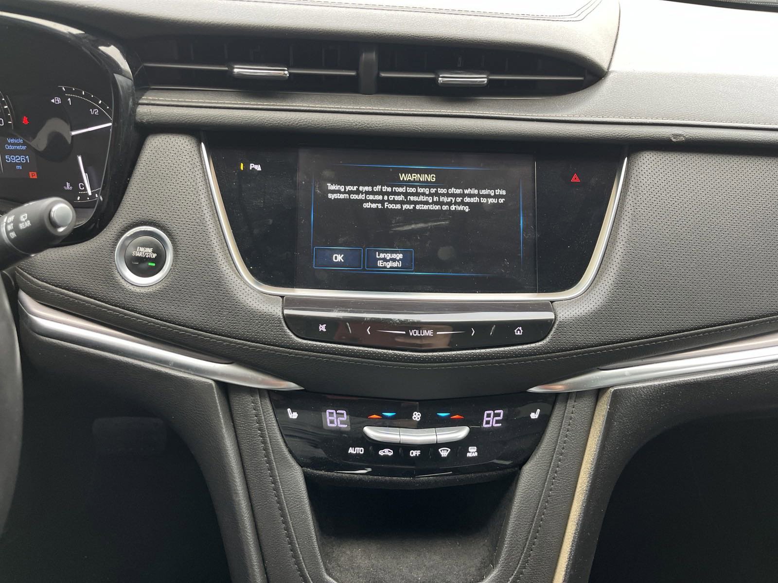 Used 2018 Cadillac XT5 Luxury w/ Driver Awareness Package image 19