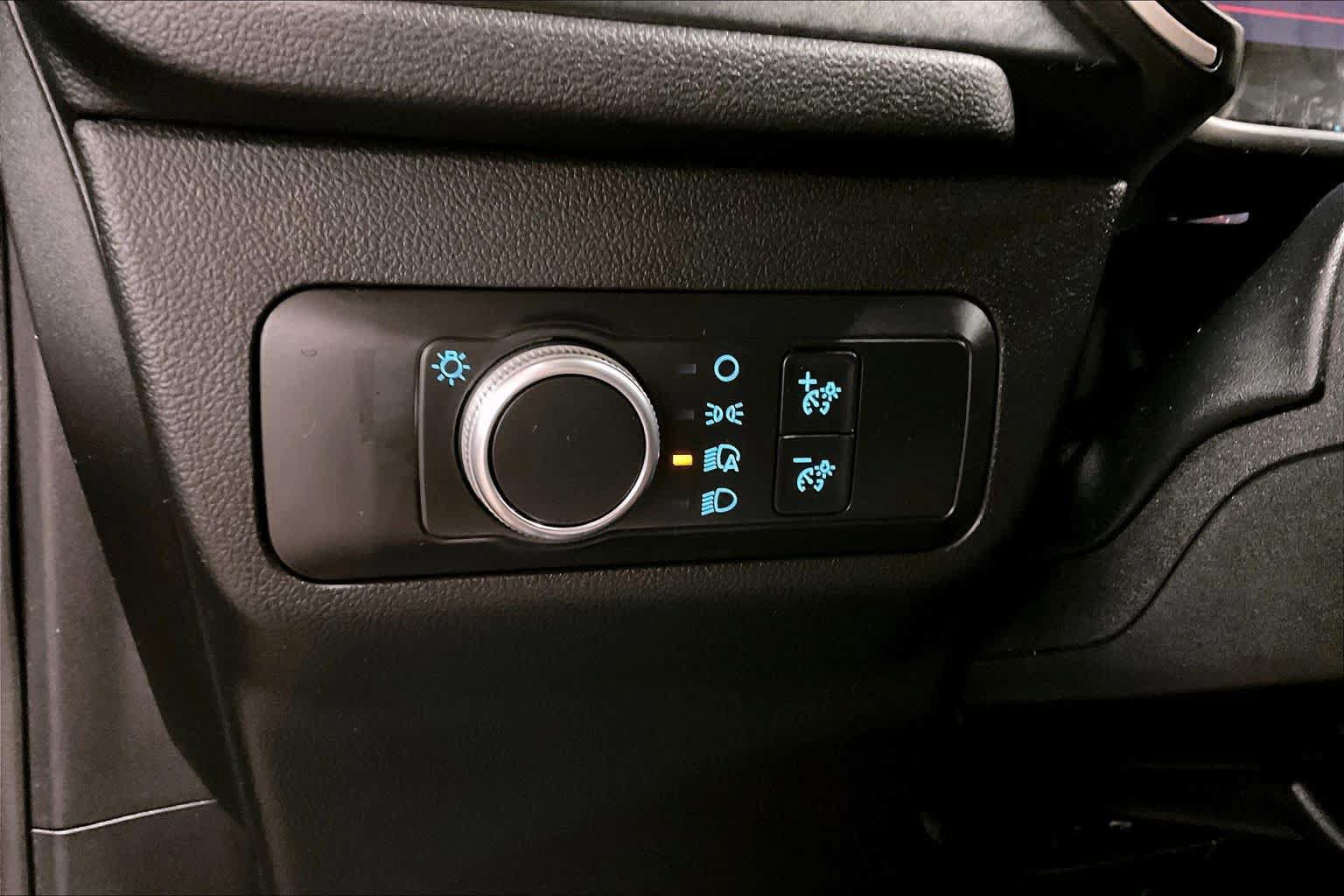Used 2020 Ford Escape SE AWD/4WD image 34