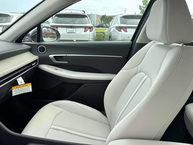 New 2026 Hyundai Sonata Blue FWD image 18