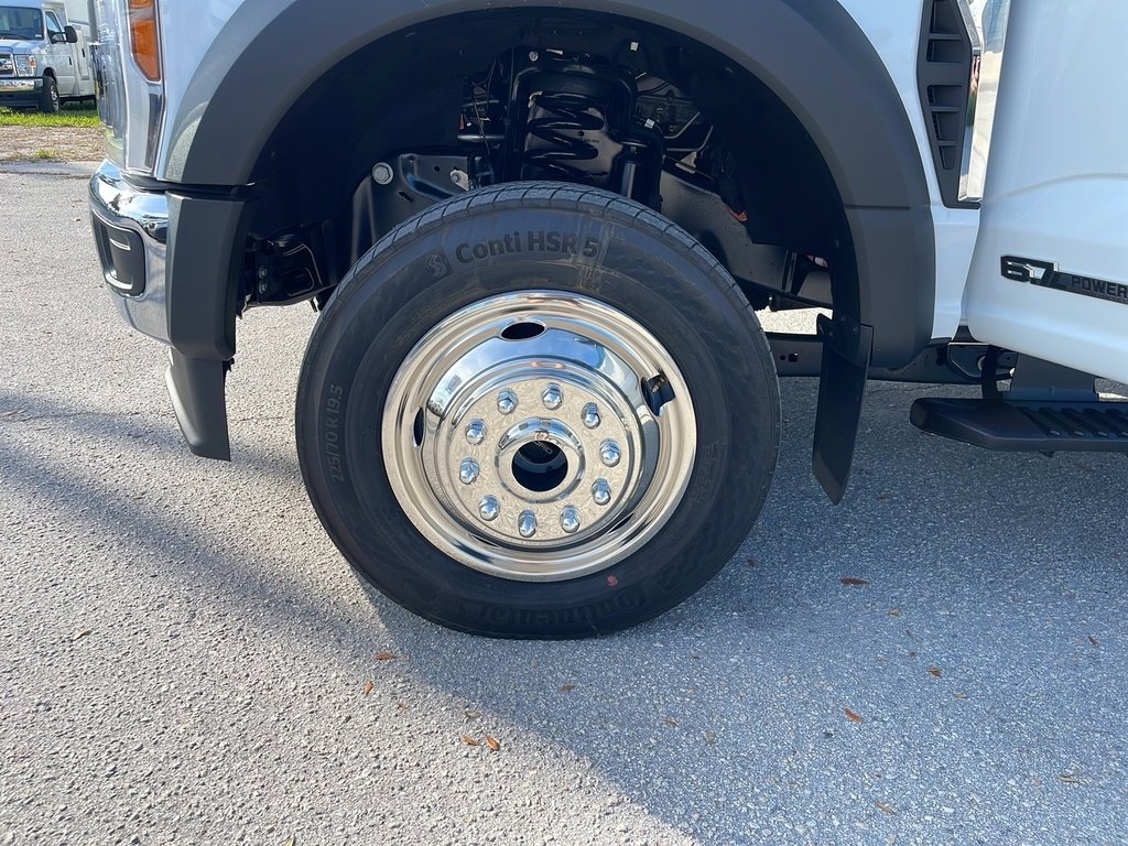 New 2026 Ford F550 4x4 Crew Cab image 35