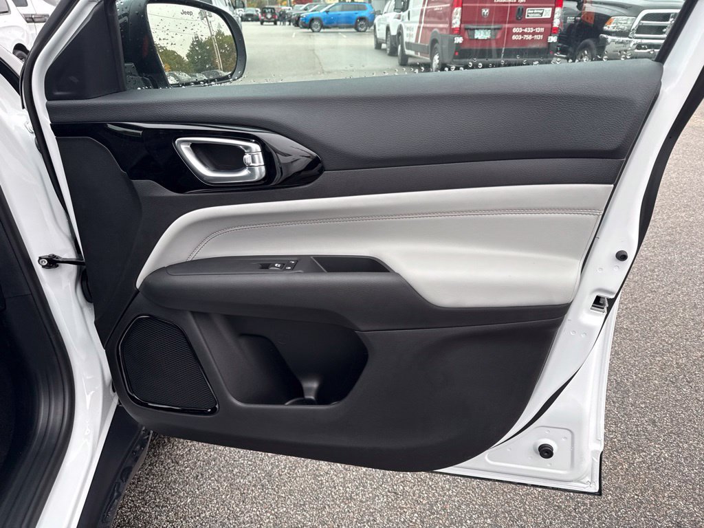 New 2026 Jeep Compass Limited AWD/4WD image 27