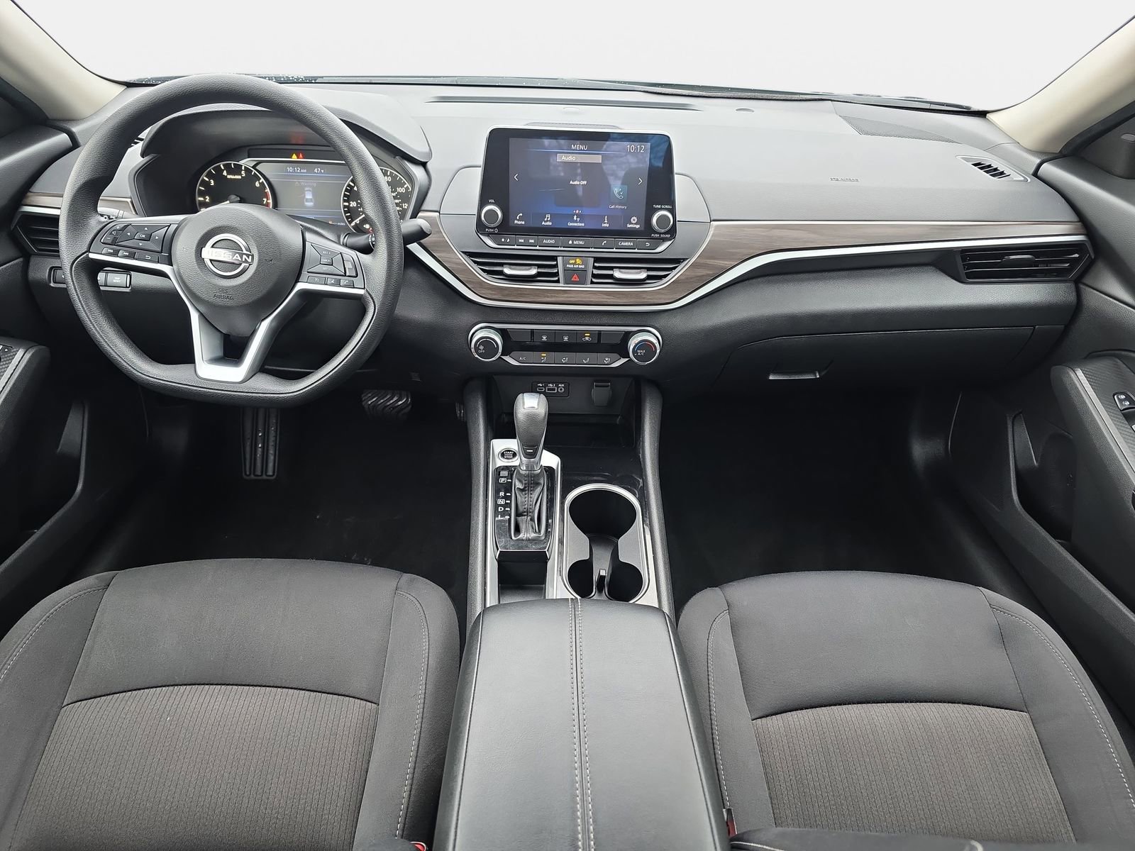 Used 2024 Nissan Altima 2.5 SV image 9