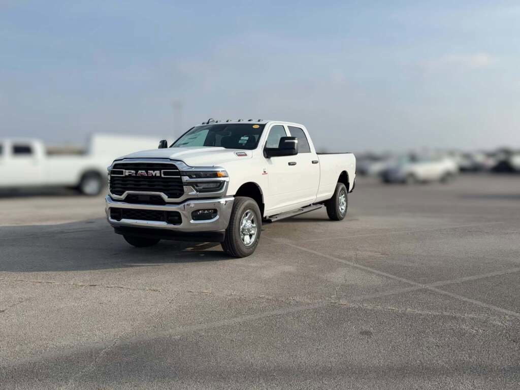 New 2026 RAM 2500 Tradesman image 3