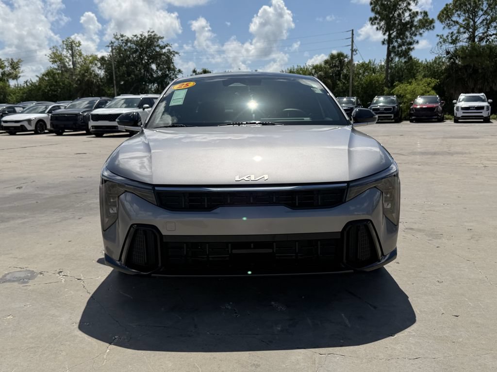 Certified 2025 Kia K4 EX w/ GT-Line Sunroof Package FWD image 9