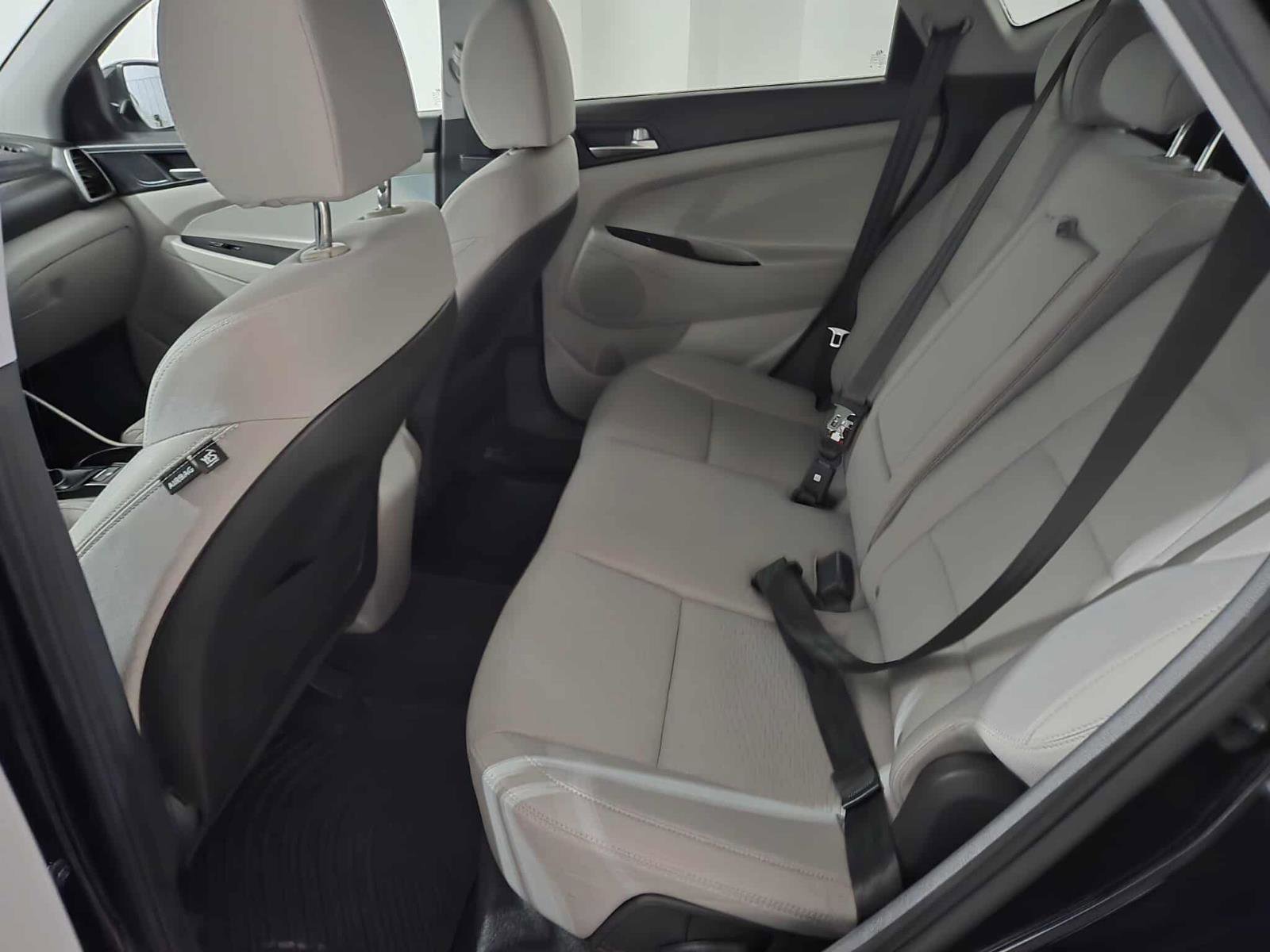 Used 2021 Hyundai Tucson SE image 14