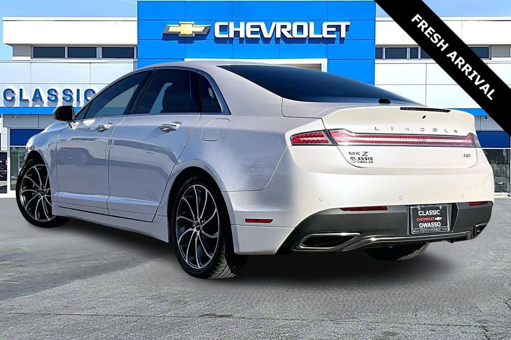 Used 2019 Lincoln MKZ Reserve w/ Reserve Plus Package image 4
