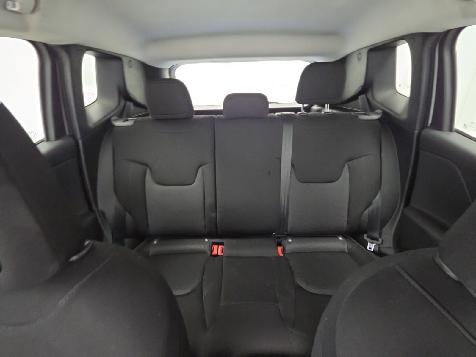 Certified 2022 Jeep Renegade Sport w/ Sport Appearance Group AWD/4WD image 27