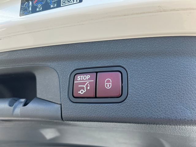 Used 2023 Mercedes-Benz GLE 53 AMG 4MATIC image 24