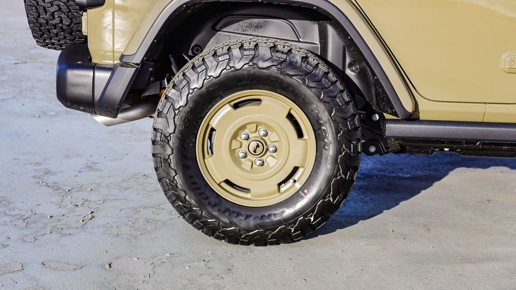 New 2026 Jeep Wrangler Unlimited Sport image 12