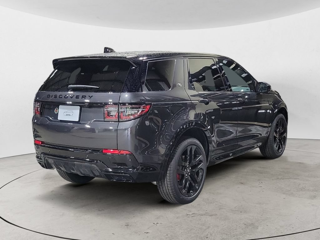Used 2024 Land Rover Discovery Sport Dynamic SE AWD/4WD image 5