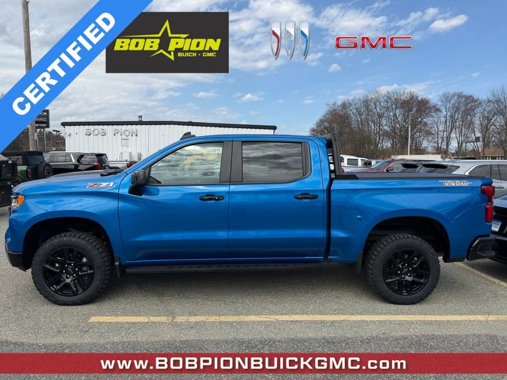 Used 2023 Chevrolet Silverado 1500 LT Trail Boss image 3