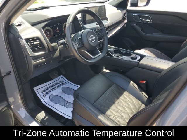 Certified 2024 Nissan Rogue Platinum w/ Platinum Premium Package AWD/4WD image 24