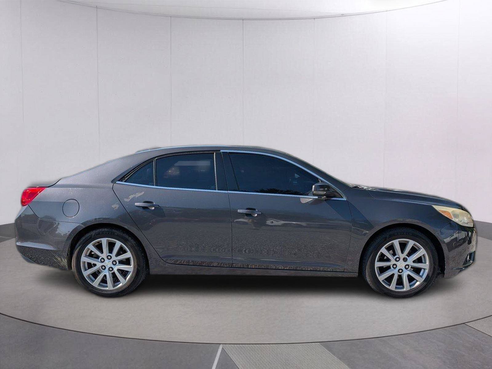Used 2013 Chevrolet Malibu LT FWD image 6