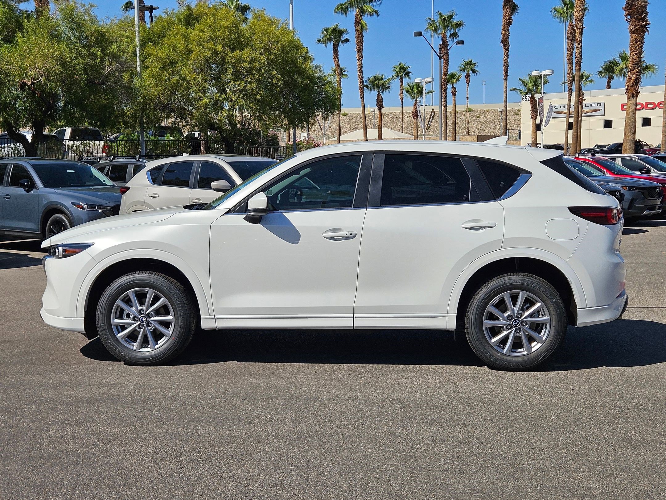 New 2025 MAZDA CX-5 AWD 2.5 S w/ Select Package image 2