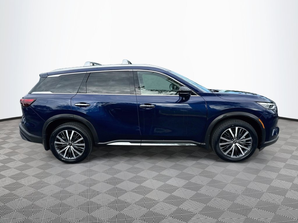 Used 2023 INFINITI QX60 Sensory w/ Cargo Package AWD/4WD image 5