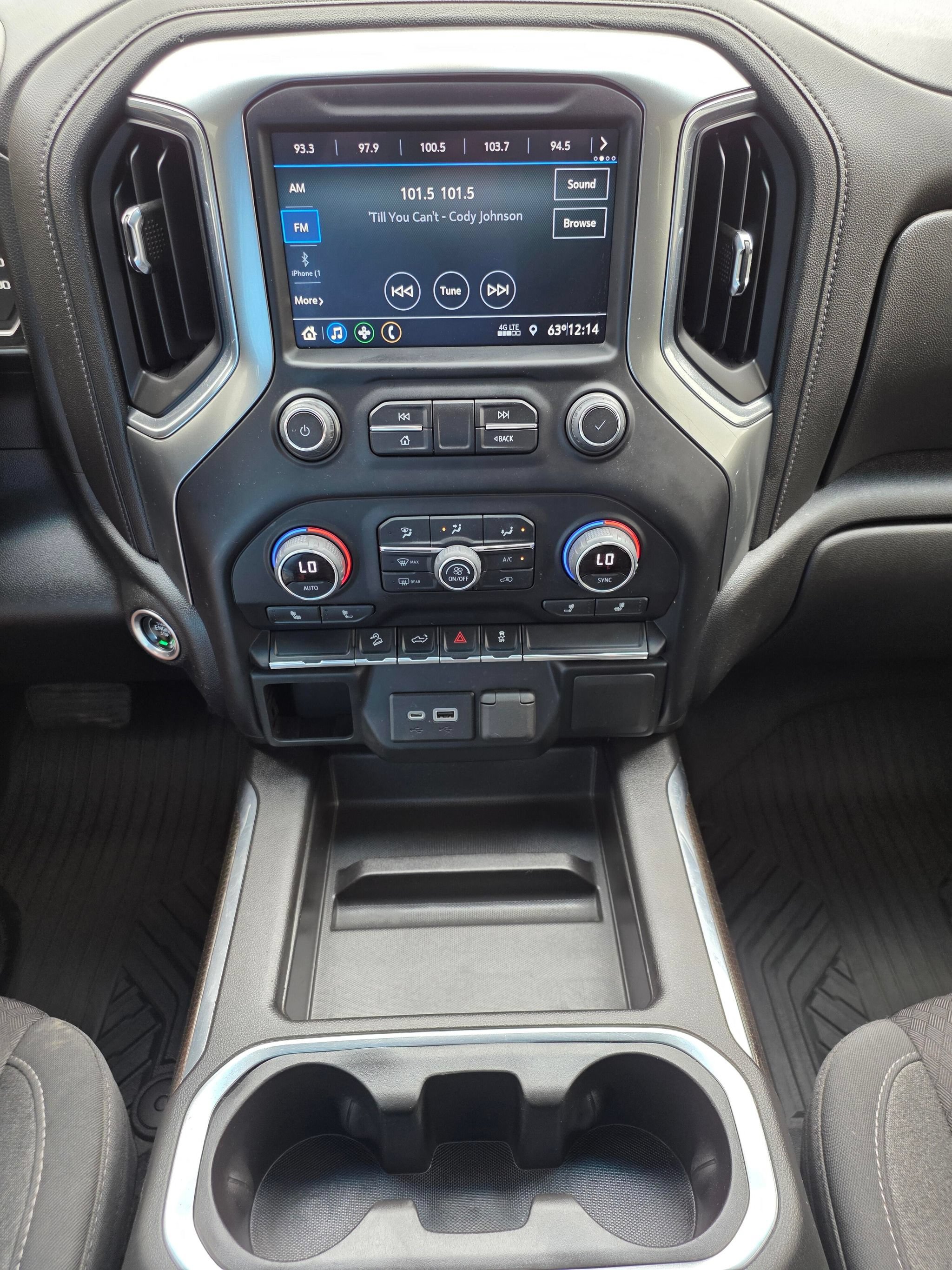 Used 2022 Chevrolet Silverado 1500 LT Trail Boss w/ Bed Protection Package AWD/4WD image 19