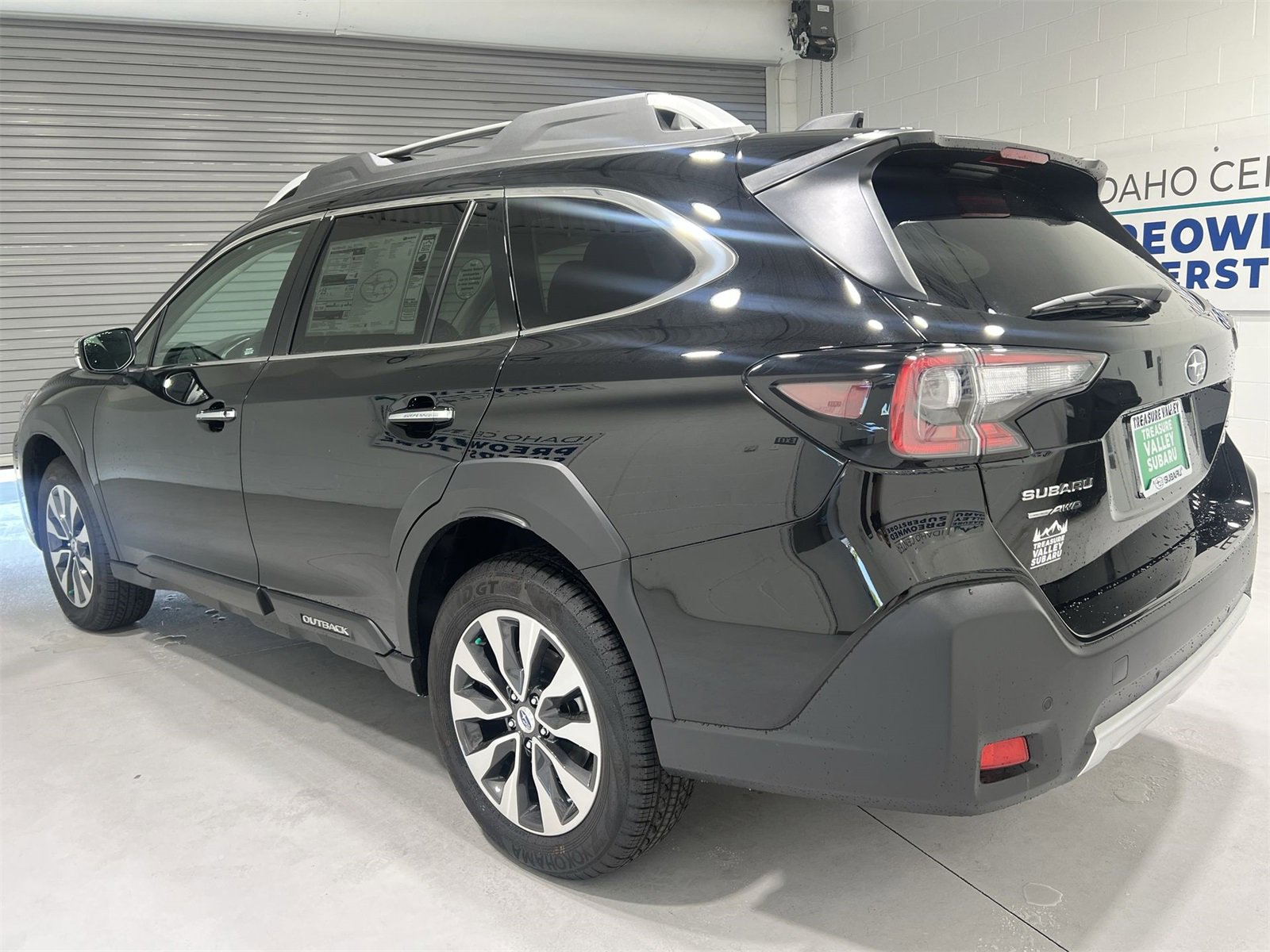 New 2025 Subaru Outback Touring XT image 6