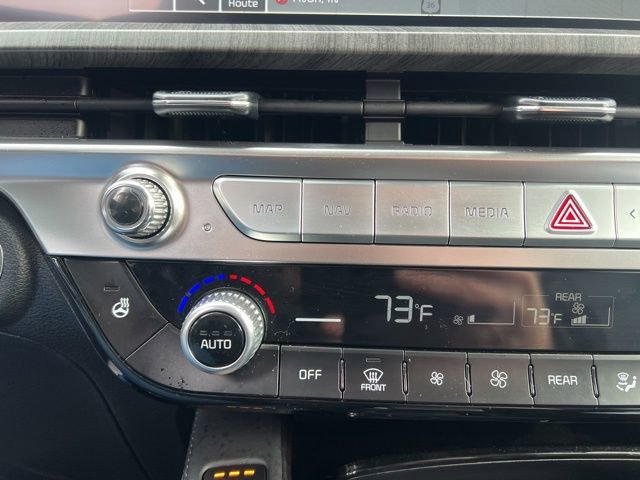 Certified 2025 Kia Telluride EX image 22