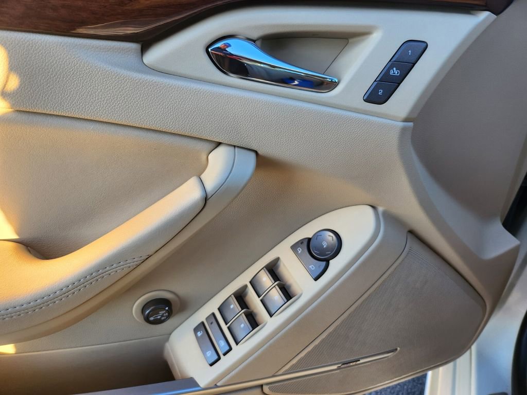 Used 2010 Cadillac CTS Performance w/ Performance Luxury Package image 30