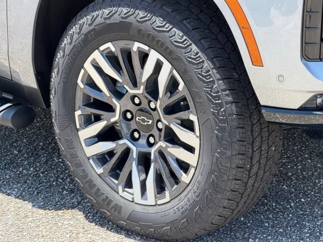 New 2026 Chevrolet Tahoe Z71 w/ Z71 Off-Road Package AWD/4WD image 9