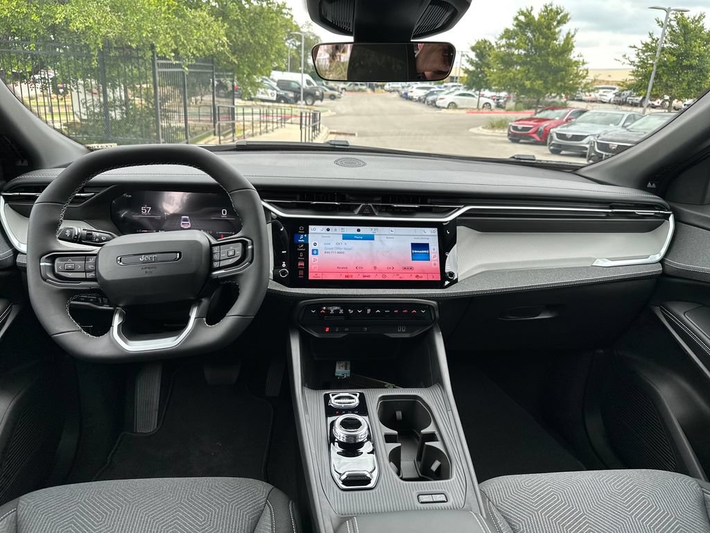 New 2026 Jeep Cherokee Laredo AWD/4WD image 29