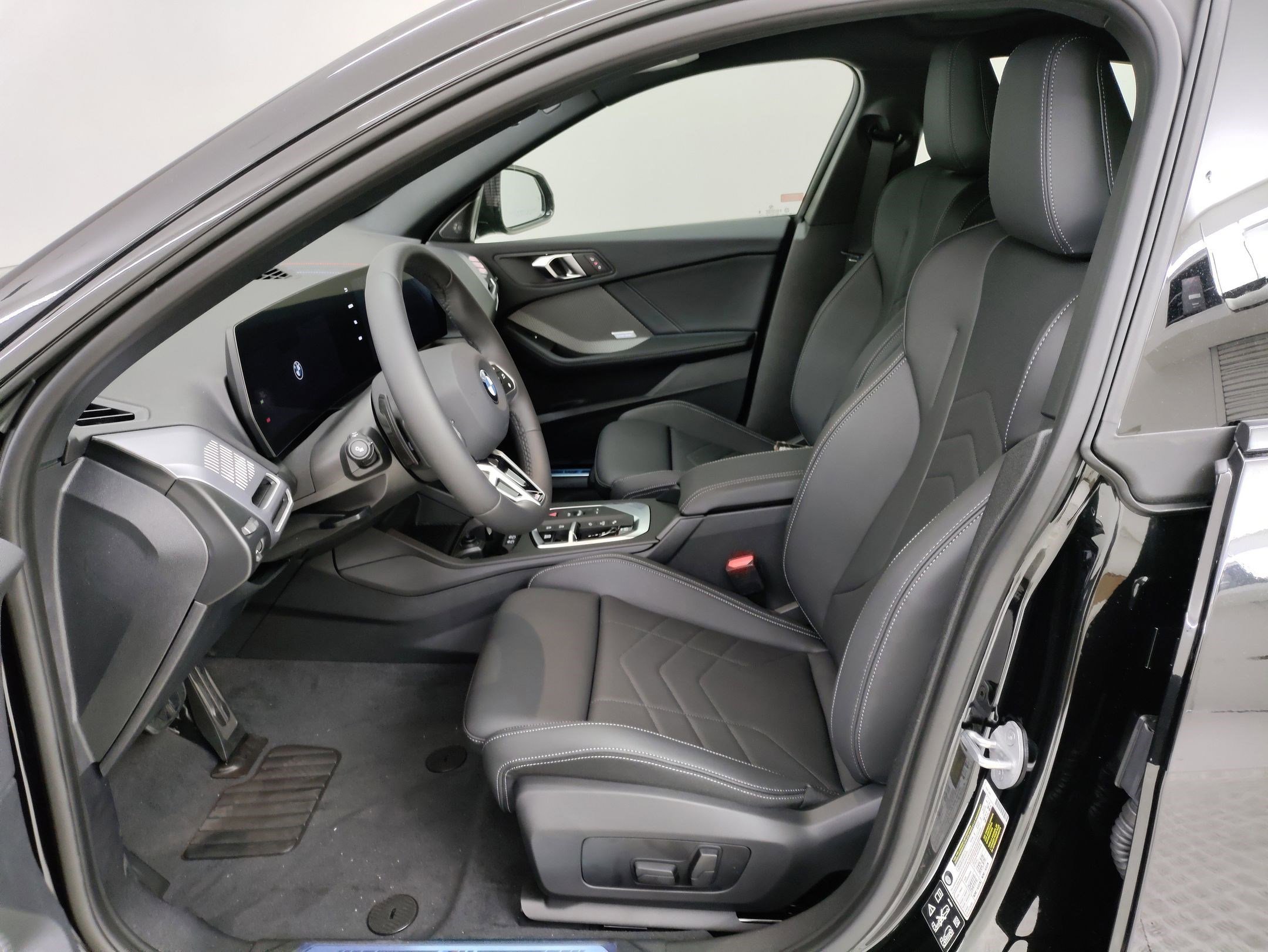 Used 2025 BMW 228i xDrive w/ M Sport Package image 3