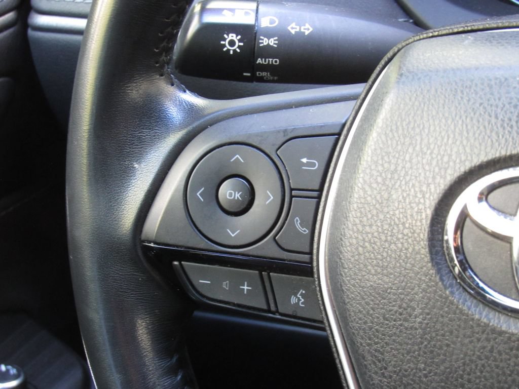 Certified 2022 Toyota Venza XLE AWD/4WD image 24
