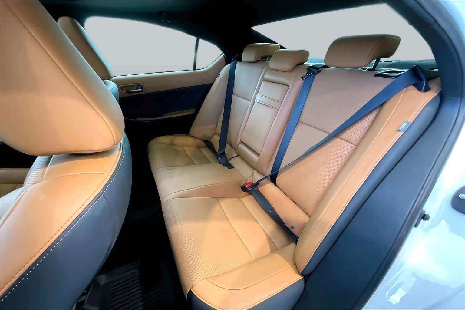 Used 2024 Lexus IS 350 F Sport RWD image 22