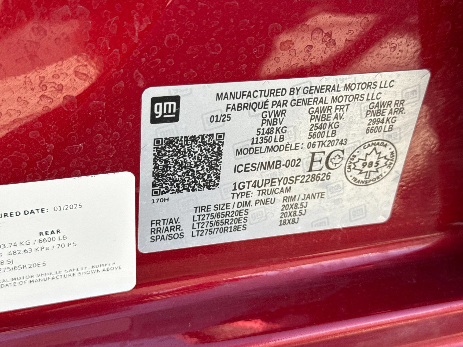 Used 2025 GMC Sierra 2500 AT4 w/ Technology Package AWD/4WD image 35