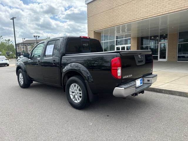 Used 2017 Nissan Frontier SV image 2