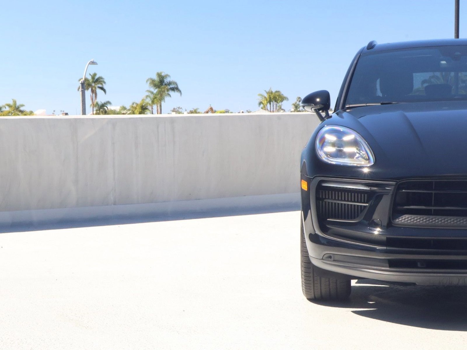 Certified 2022 Porsche Macan S image 12