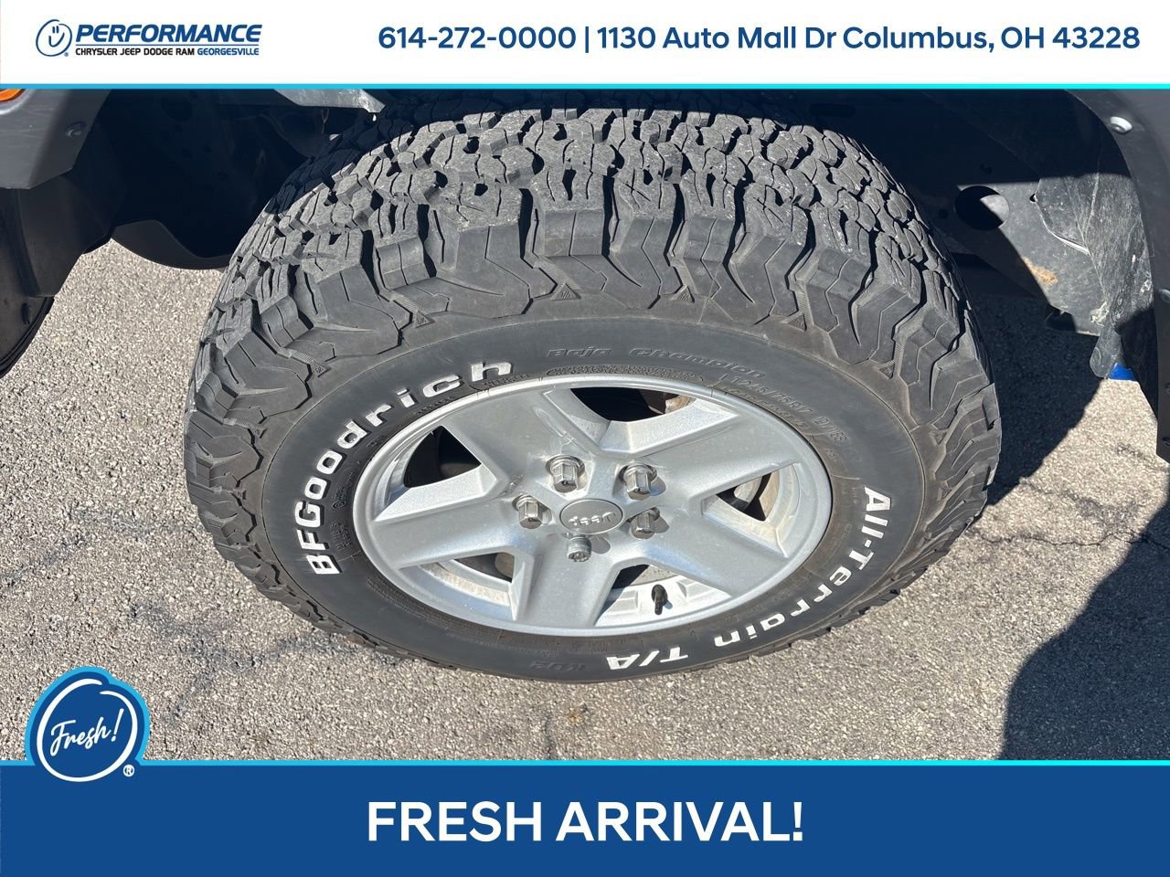 Used 2022 Jeep Gladiator Sport image 10