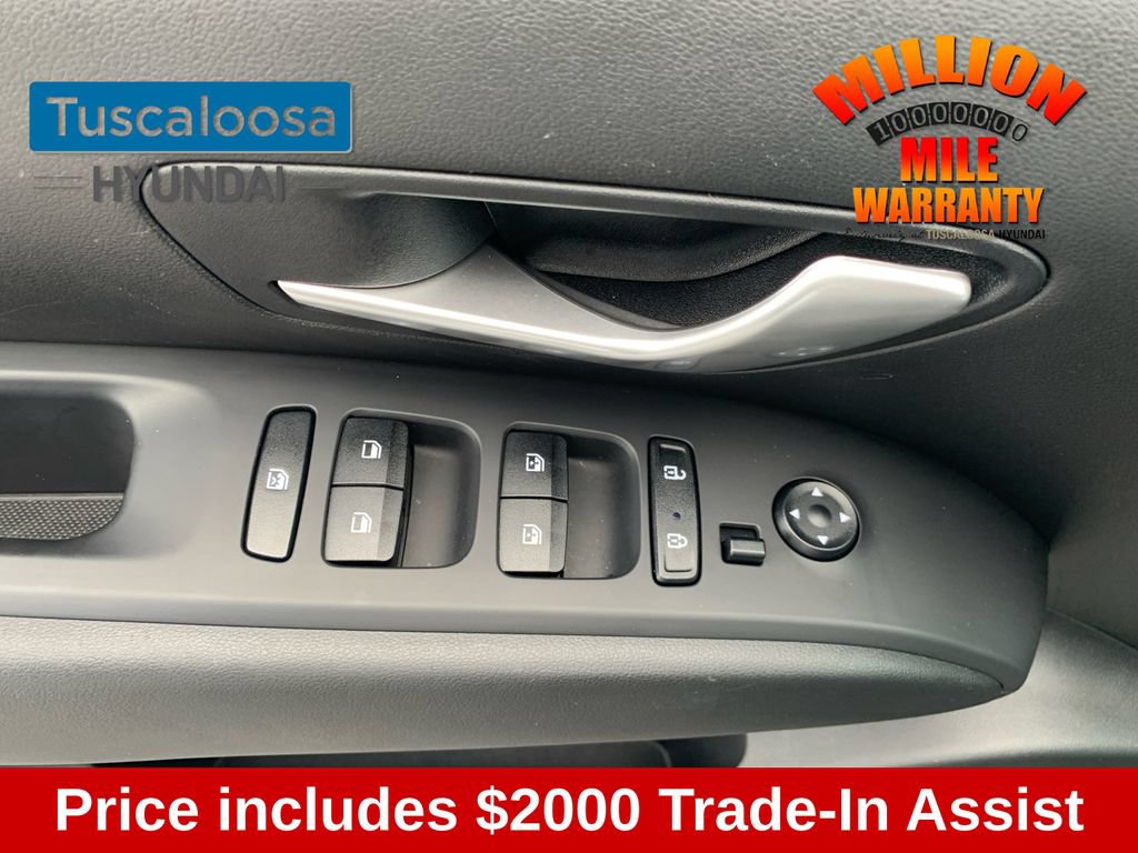 Used 2023 Hyundai Santa Cruz Night AWD/4WD image 13
