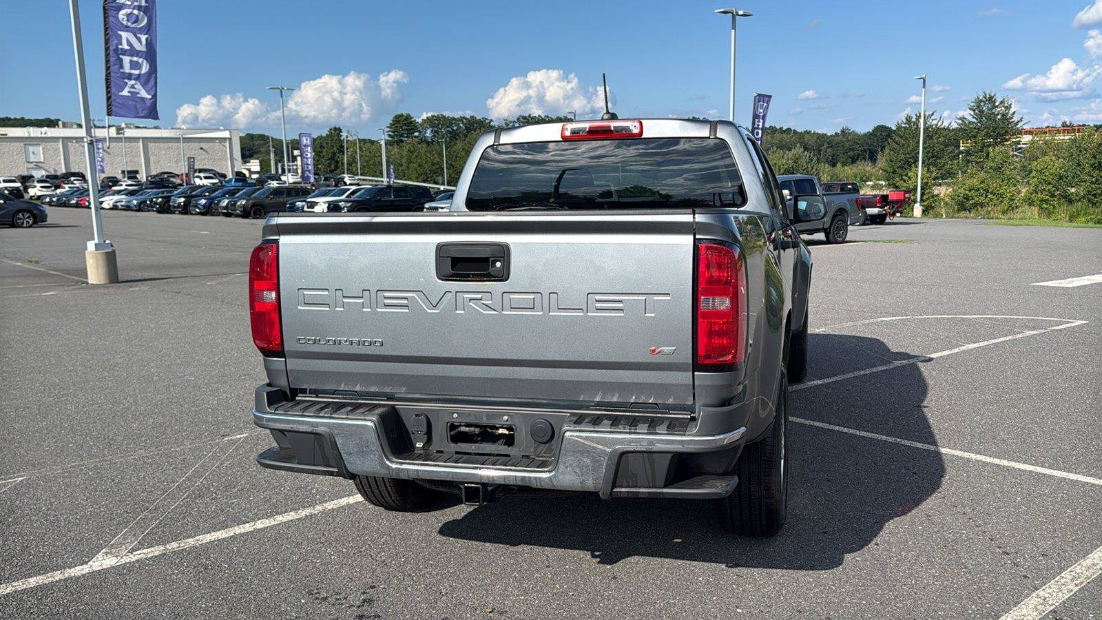 Used 2021 Chevrolet Colorado W/T w/ WT Convenience Package AWD/4WD image 7