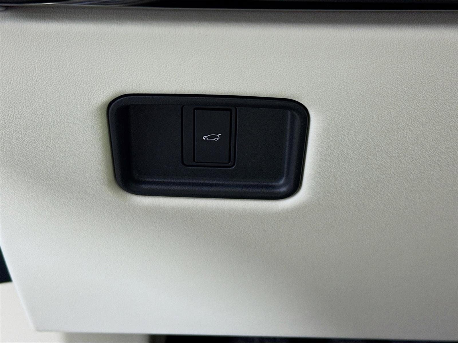 New 2026 Land Rover Range Rover SE AWD/4WD image 10