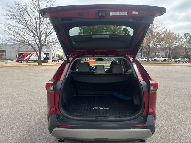 Used 2024 Toyota RAV4 Limited image 17