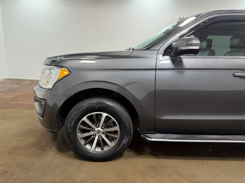 Used 2020 Ford Expedition Max XLT w/ Equipment Group 202A AWD/4WD image 38