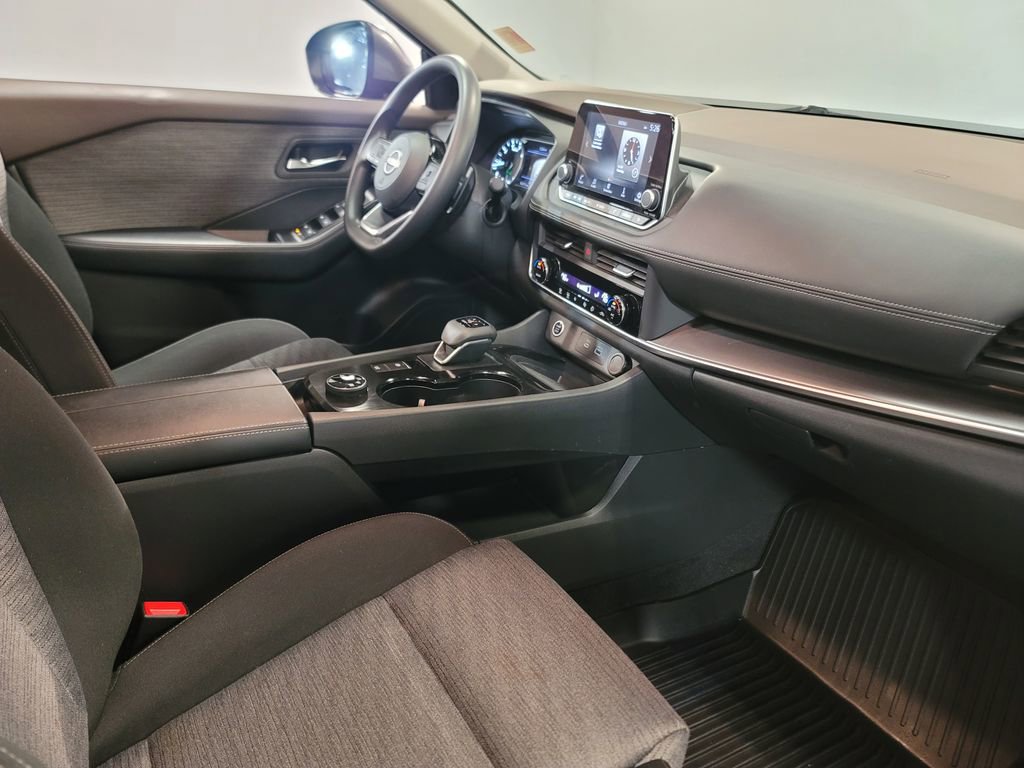 Certified 2023 Nissan Rogue SV image 22
