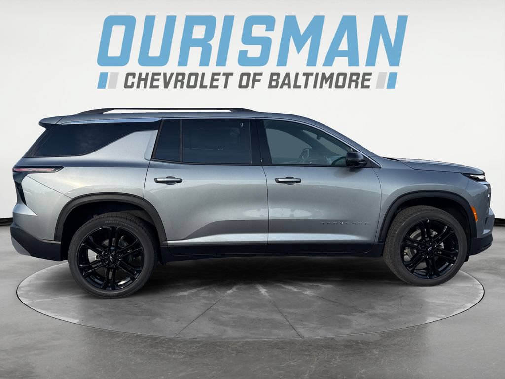 New 2027 Chevrolet Traverse LT w/ Driver Confidence Package FWD image 7